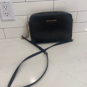 Black Michael Kors Crossbody Bag